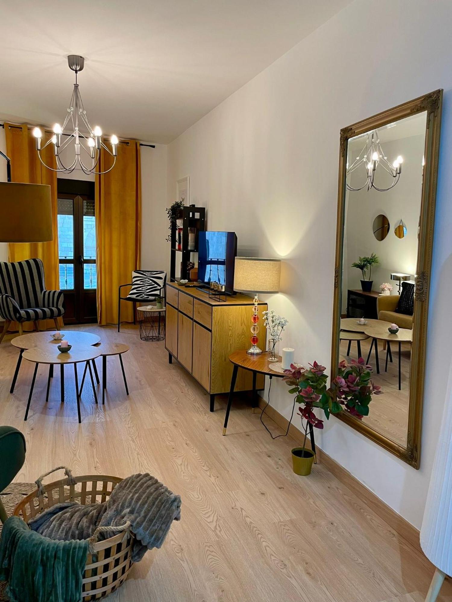 Vut Condes Garaje Privado Apartment *