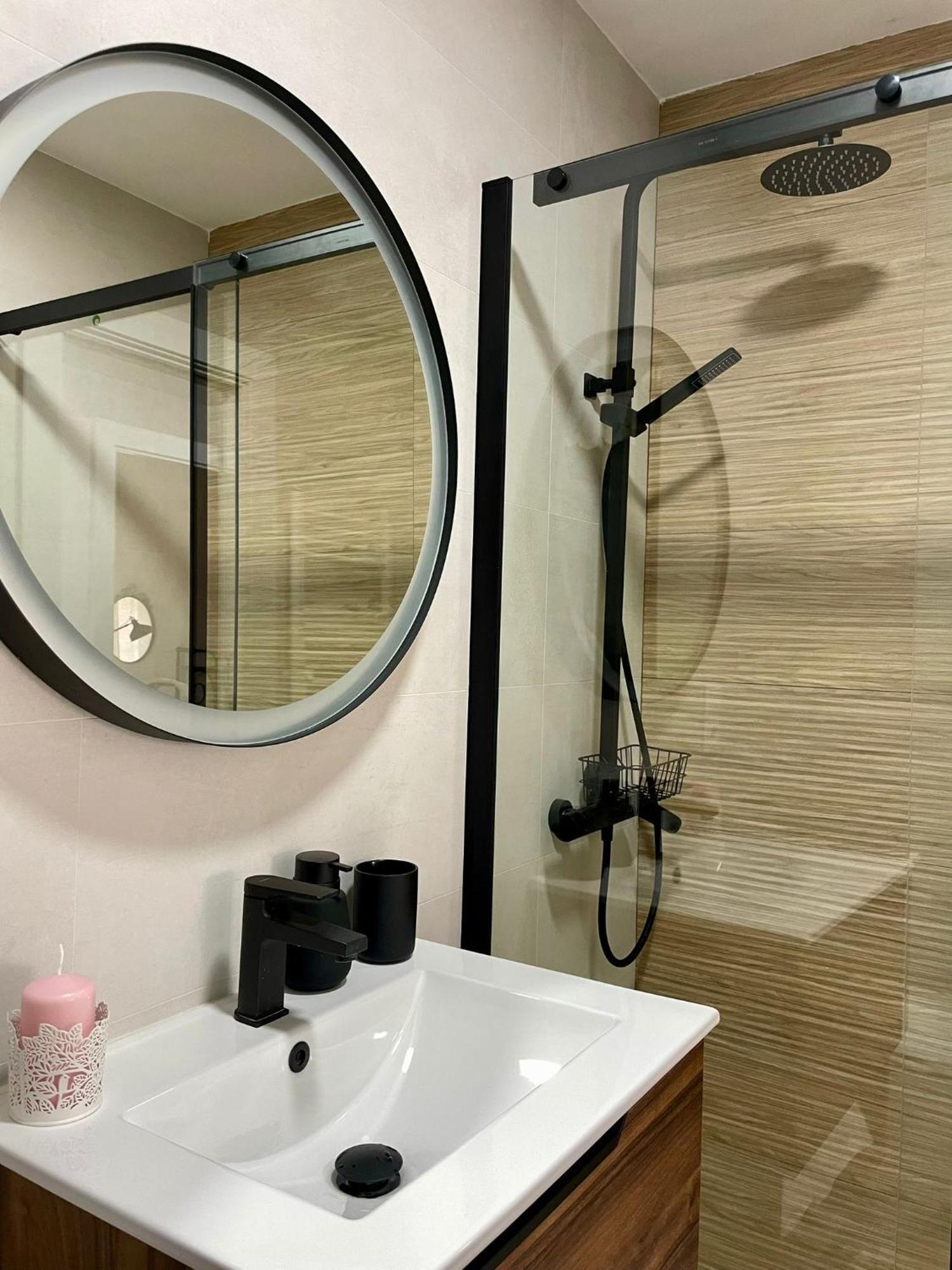 Vut Condes Garaje Privado Apartment